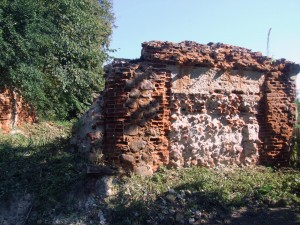 Coach house before restoration